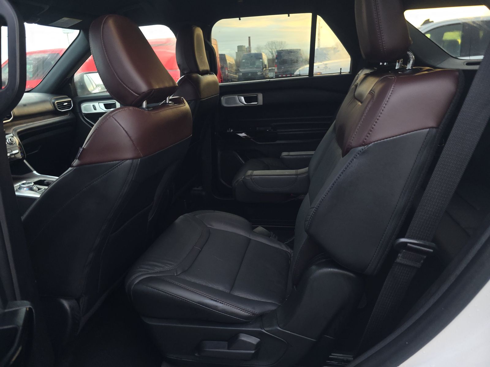 2022 Ford Explorer Platinum AWD