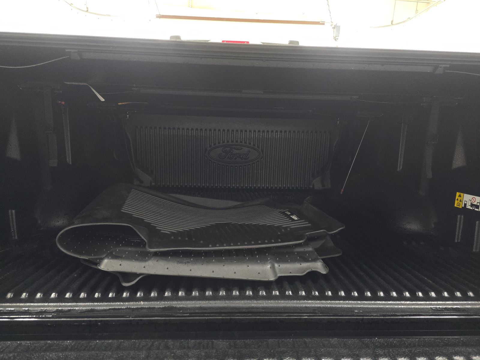 2023 Ford F-150 Lariat AWD