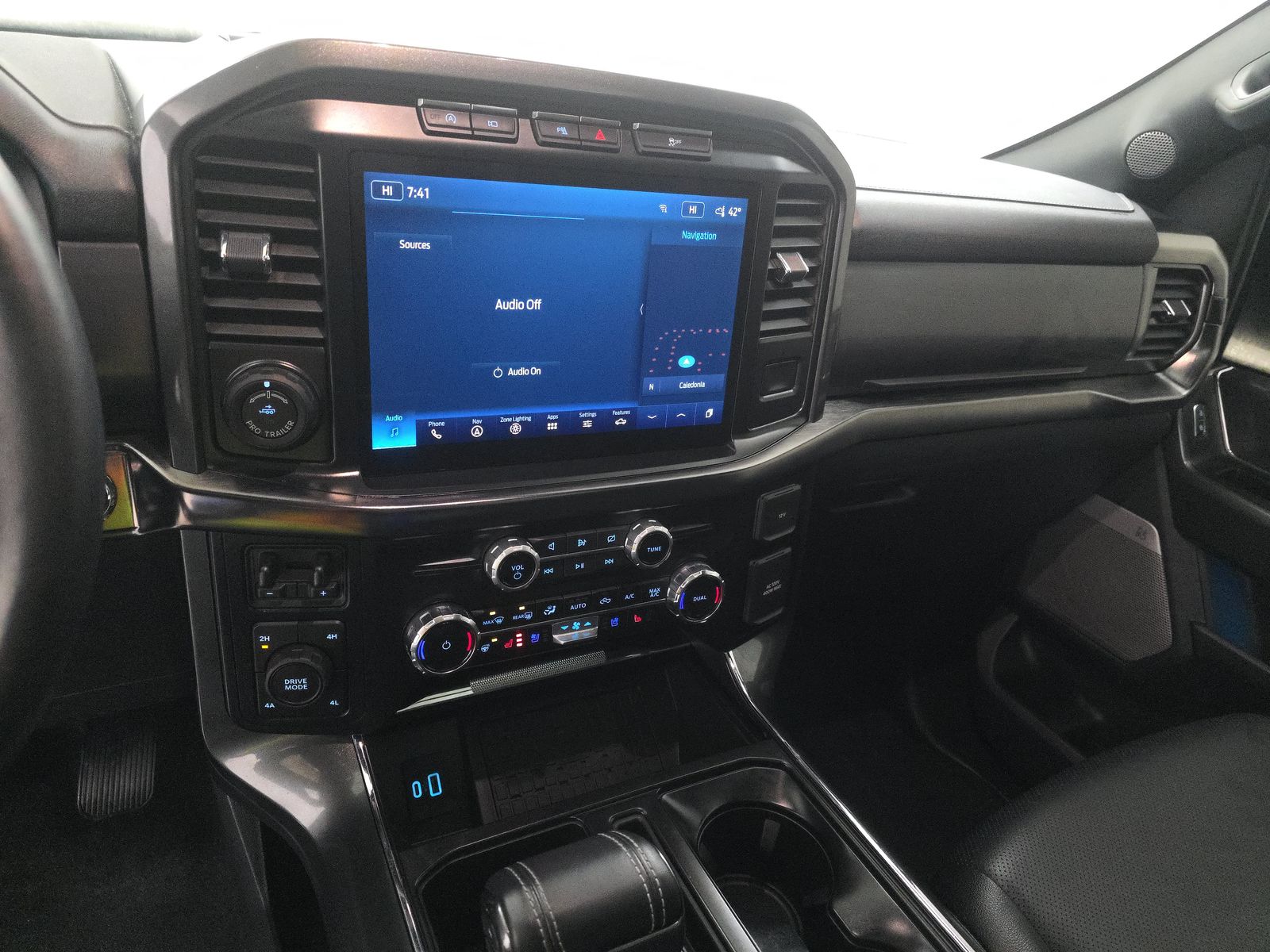 2023 Ford F-150 Lariat AWD