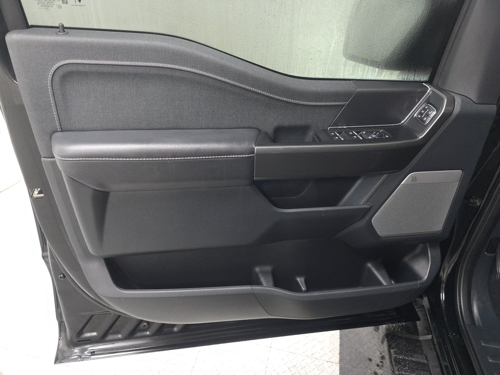 2023 Ford F-150 Lariat AWD