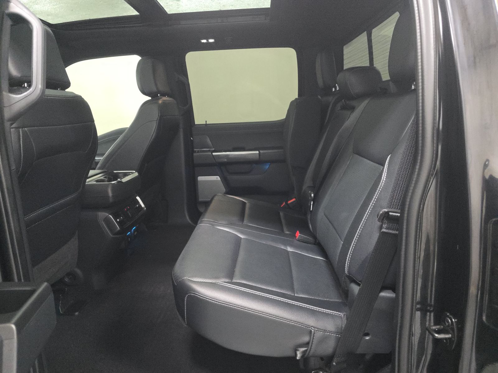 2023 Ford F-150 Lariat AWD