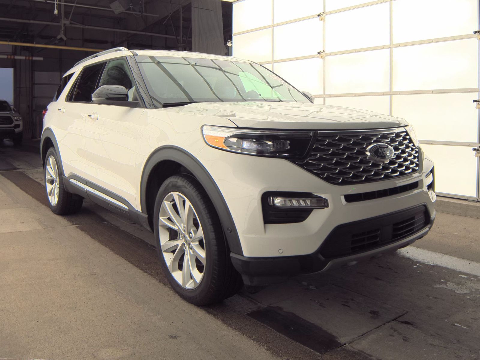 2022 Ford Explorer Platinum AWD