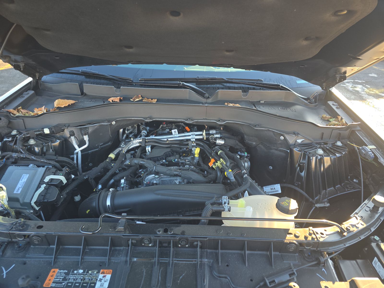 2025 Ford Explorer Active AWD