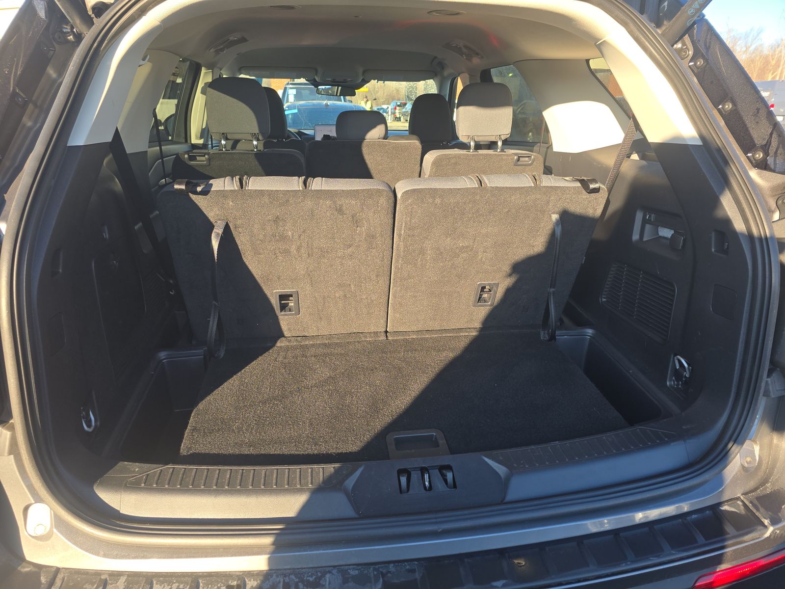 2025 Ford Explorer Active AWD