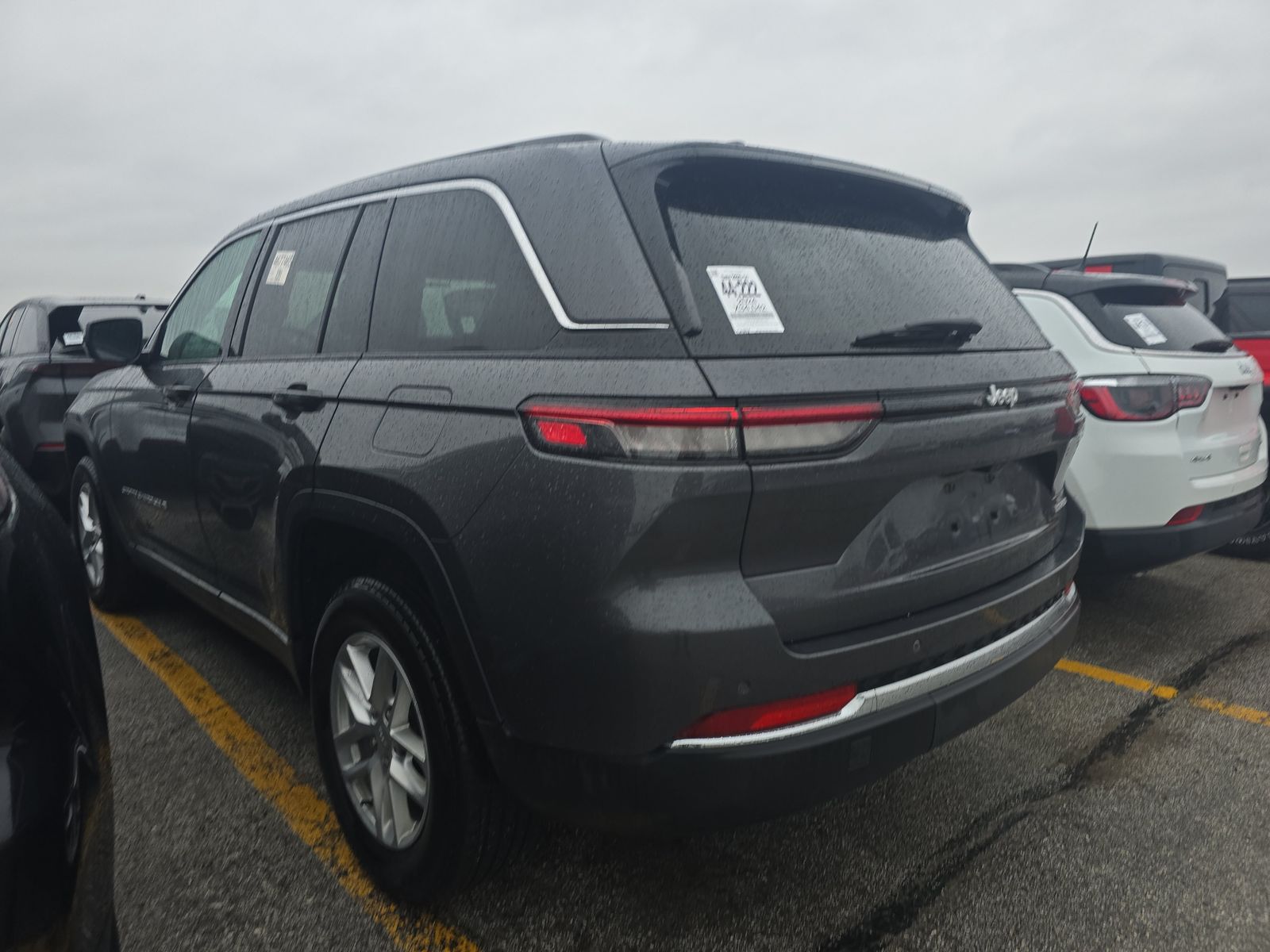 2024 Jeep Grand Cherokee Laredo X RWD