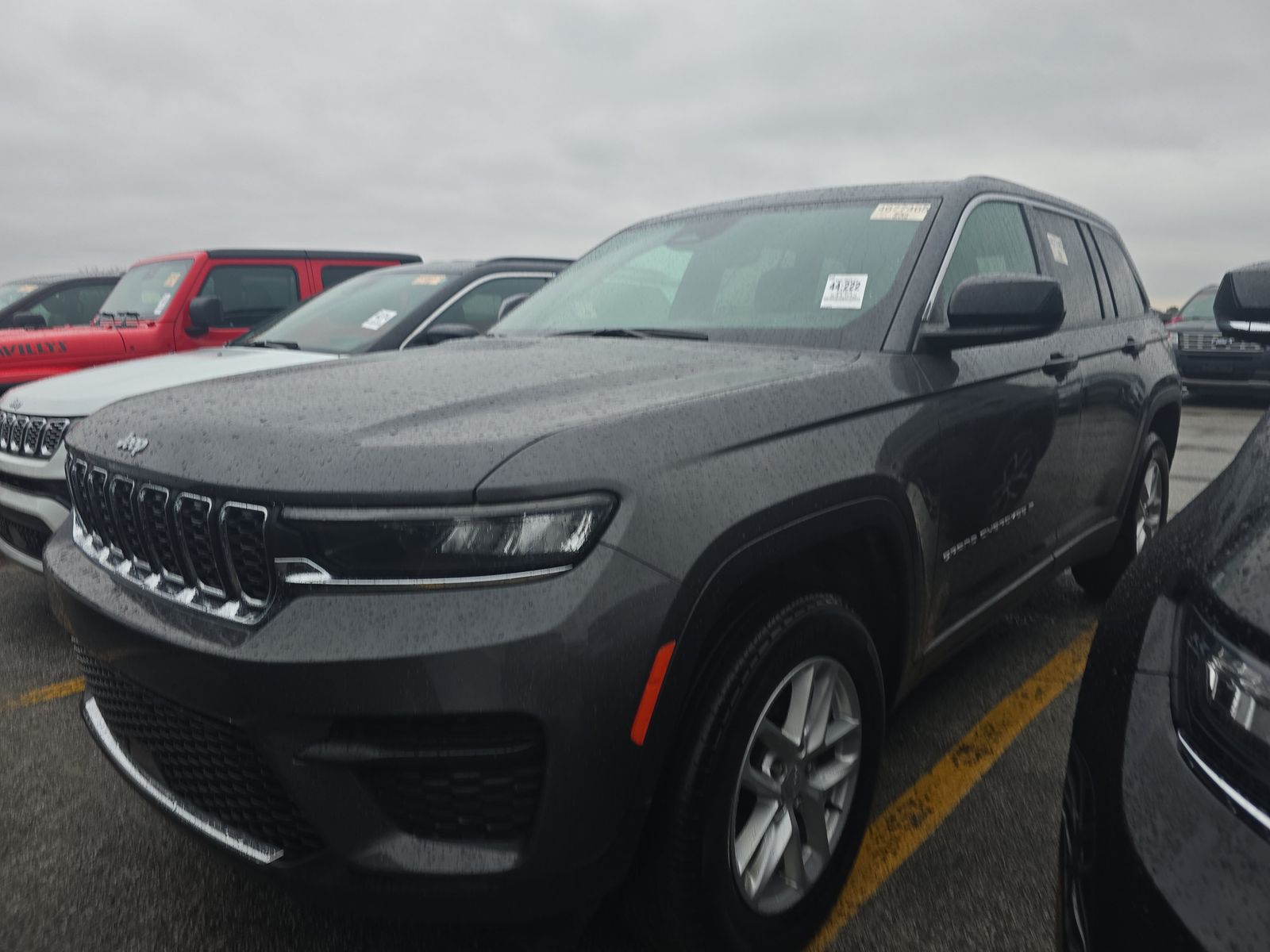 2024 Jeep Grand Cherokee Laredo X RWD