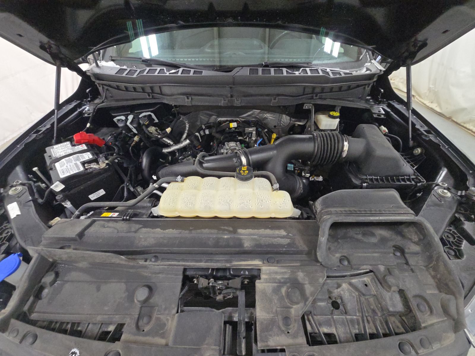 2023 Ford F-150 Lariat AWD