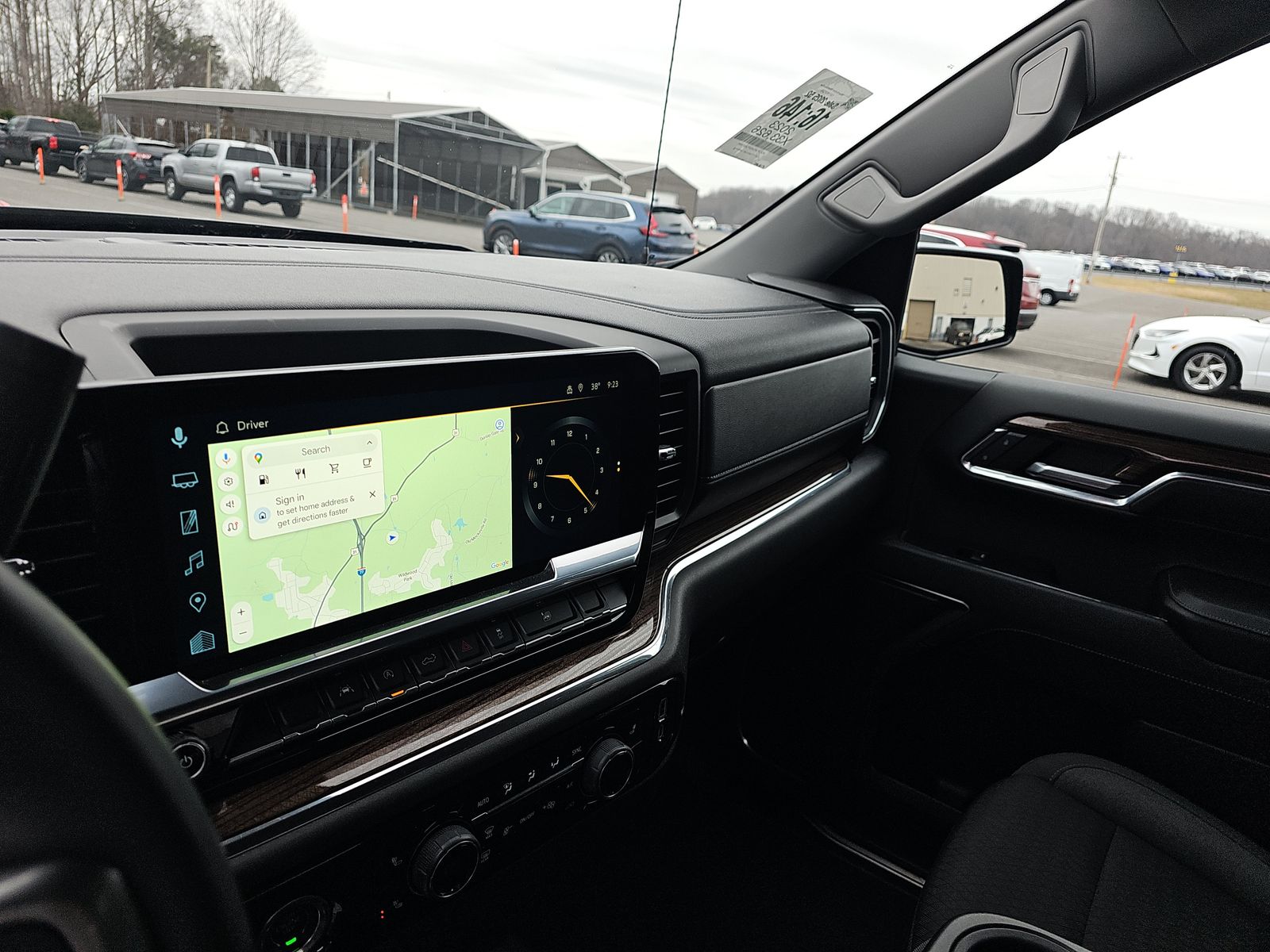 2023 Chevrolet Silverado 1500 LT AWD