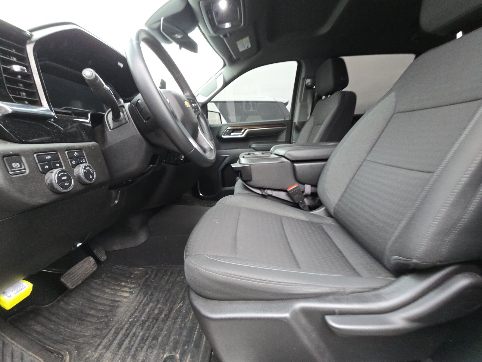 2023 Chevrolet Silverado 1500 LT AWD