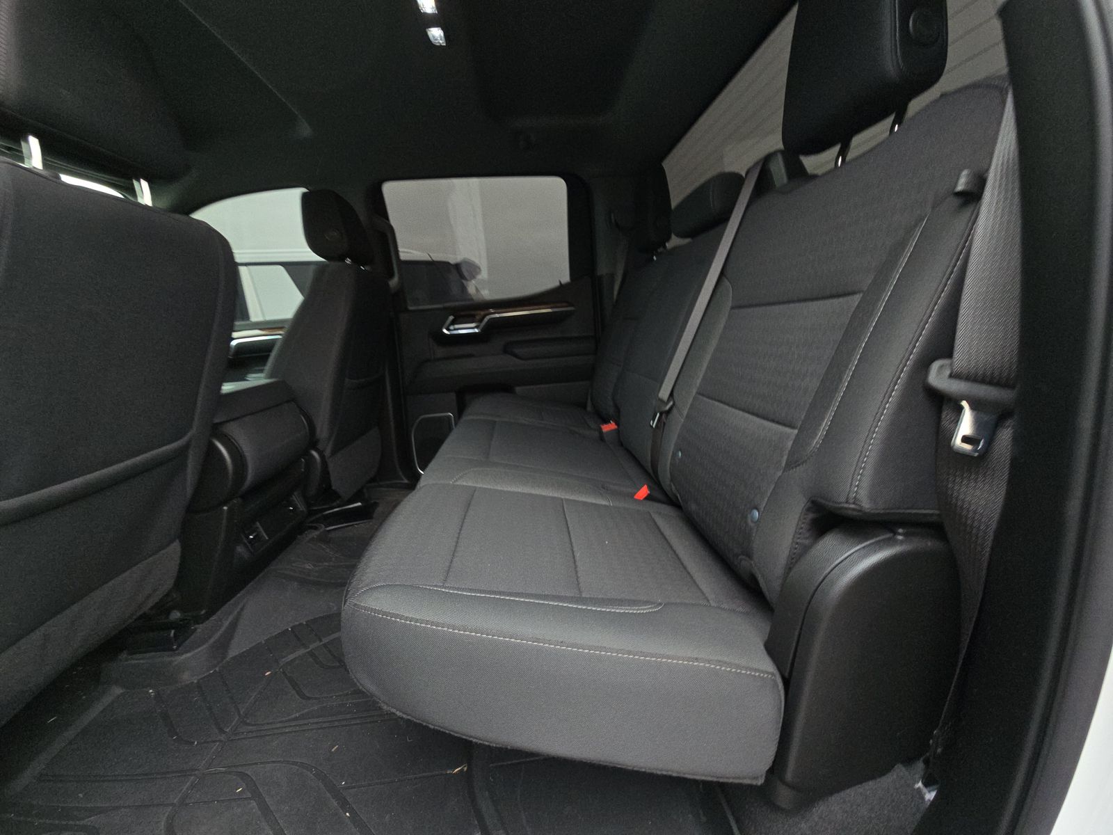 2023 Chevrolet Silverado 1500 LT AWD