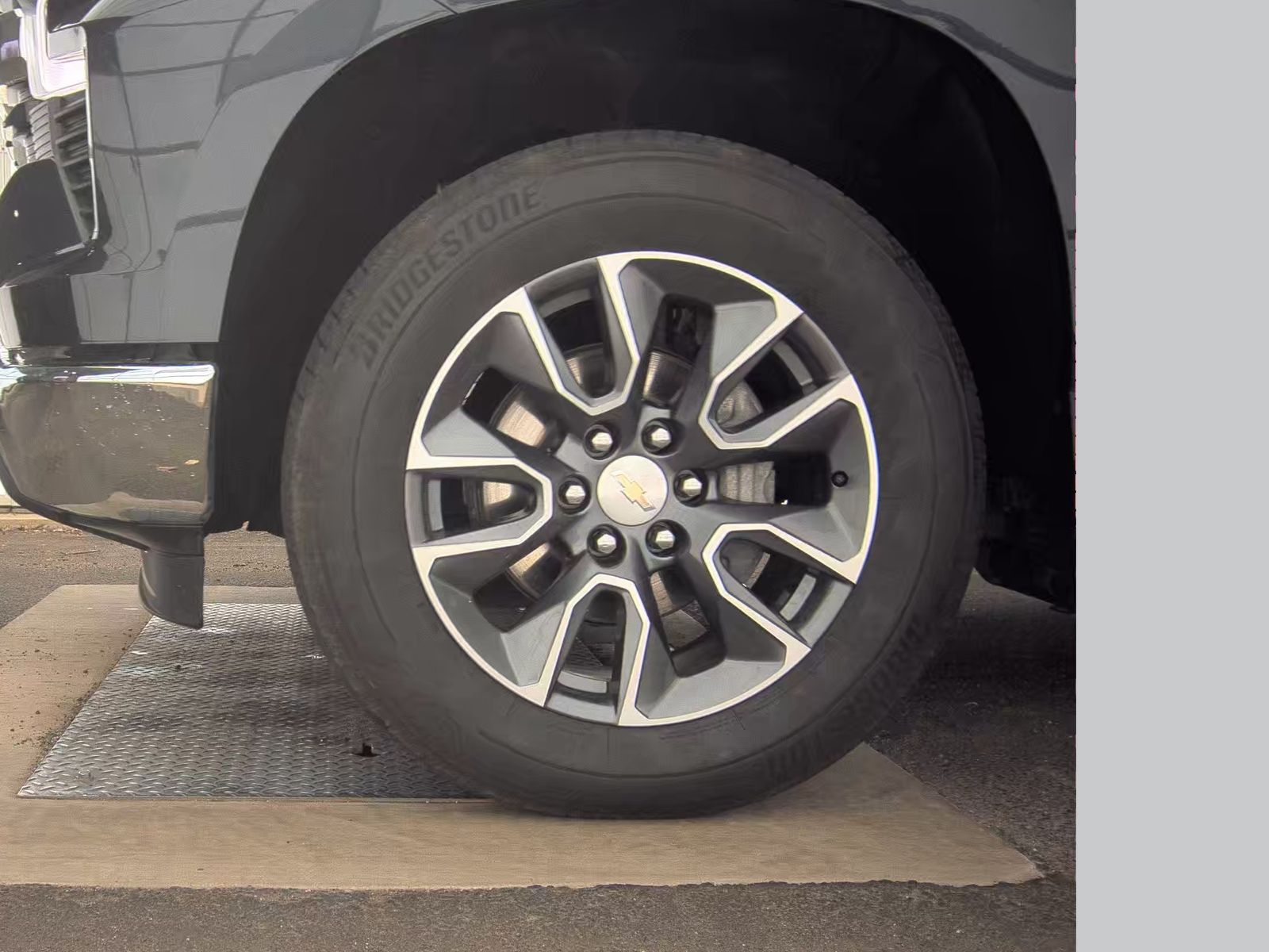 2023 Chevrolet Silverado 1500 LT AWD