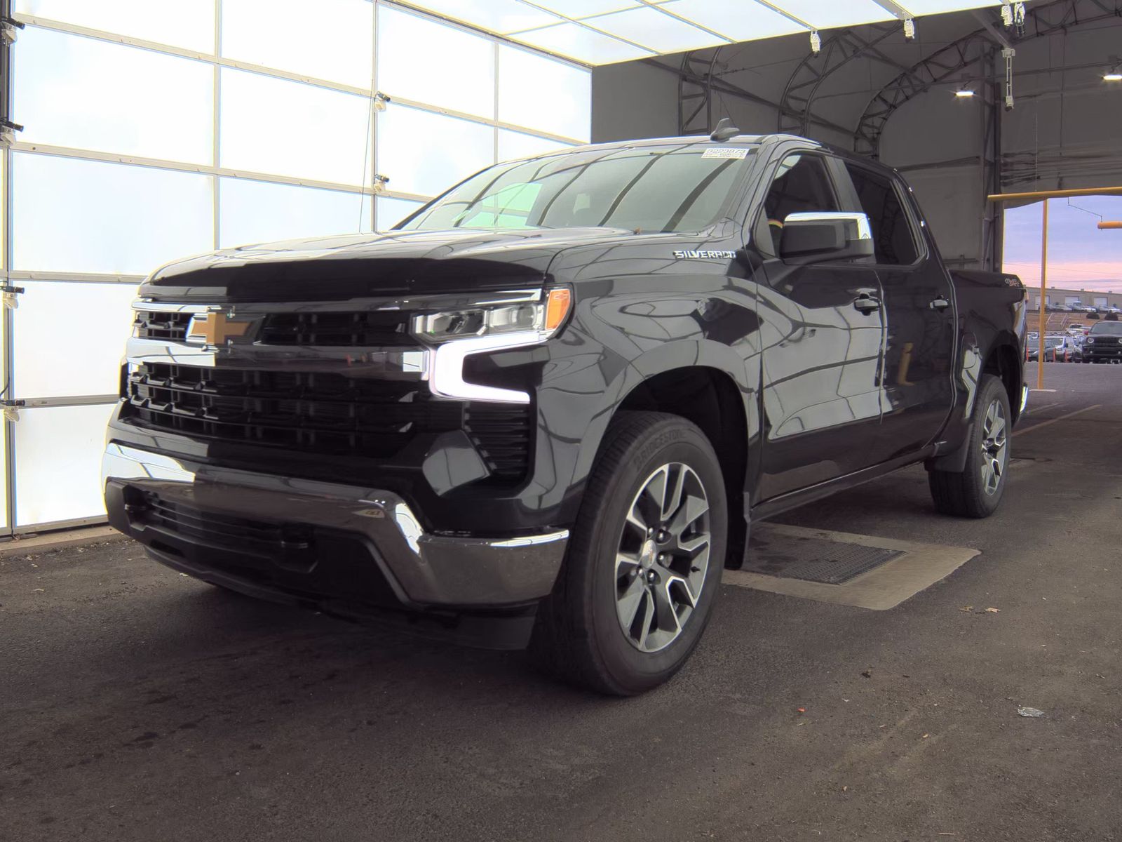 2023 Chevrolet Silverado 1500 LT AWD