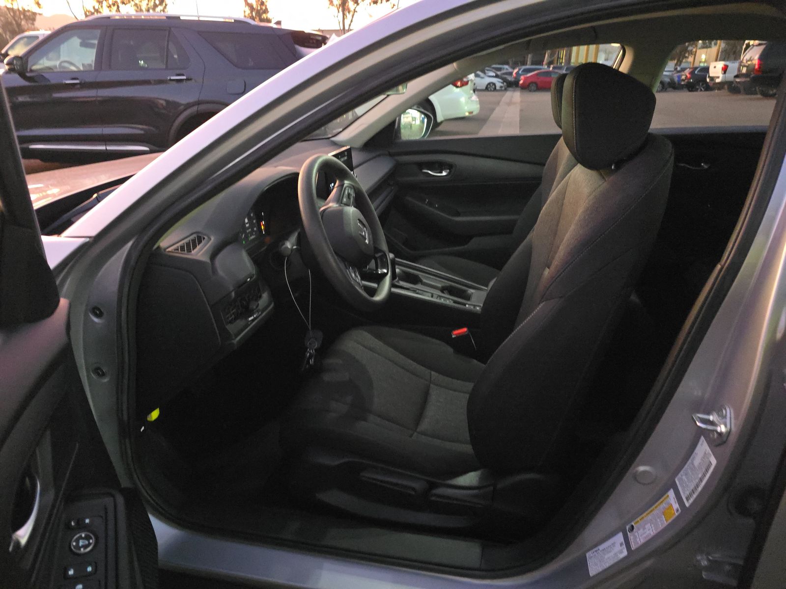 2023 Honda Accord LX FWD