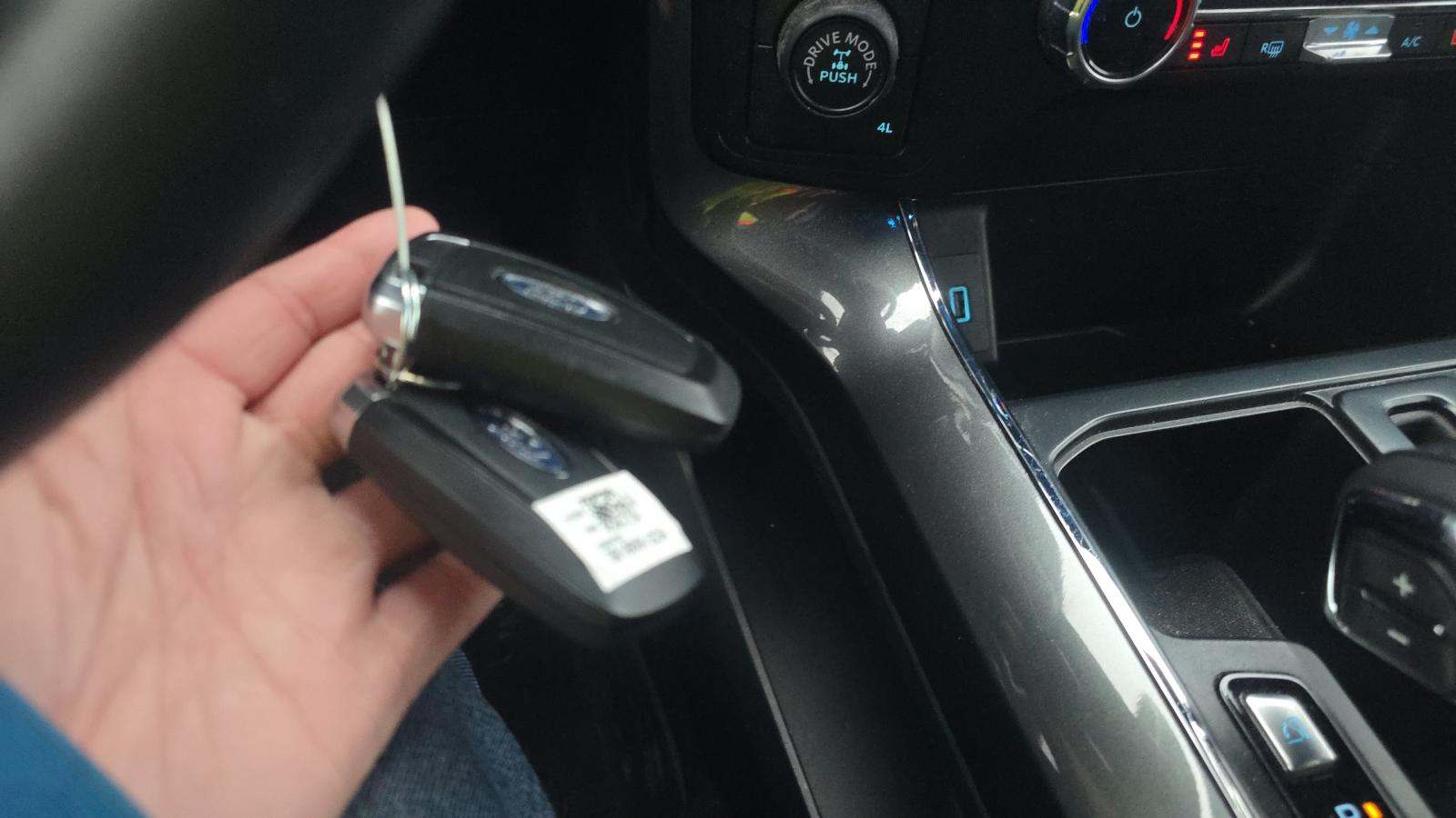 2023 Ford F-150 Hybrid XLT AWD