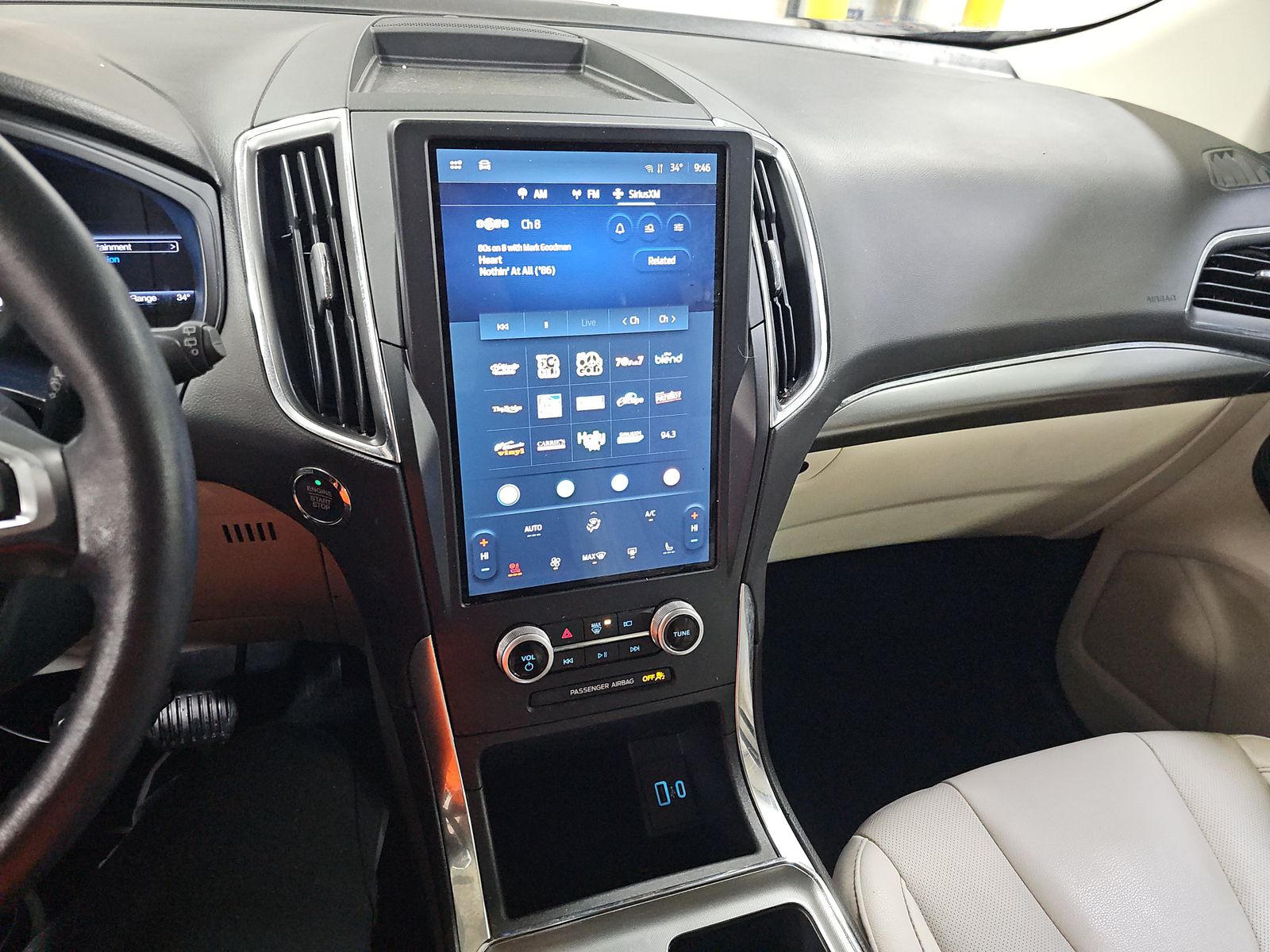 2022 Ford Edge Titanium AWD