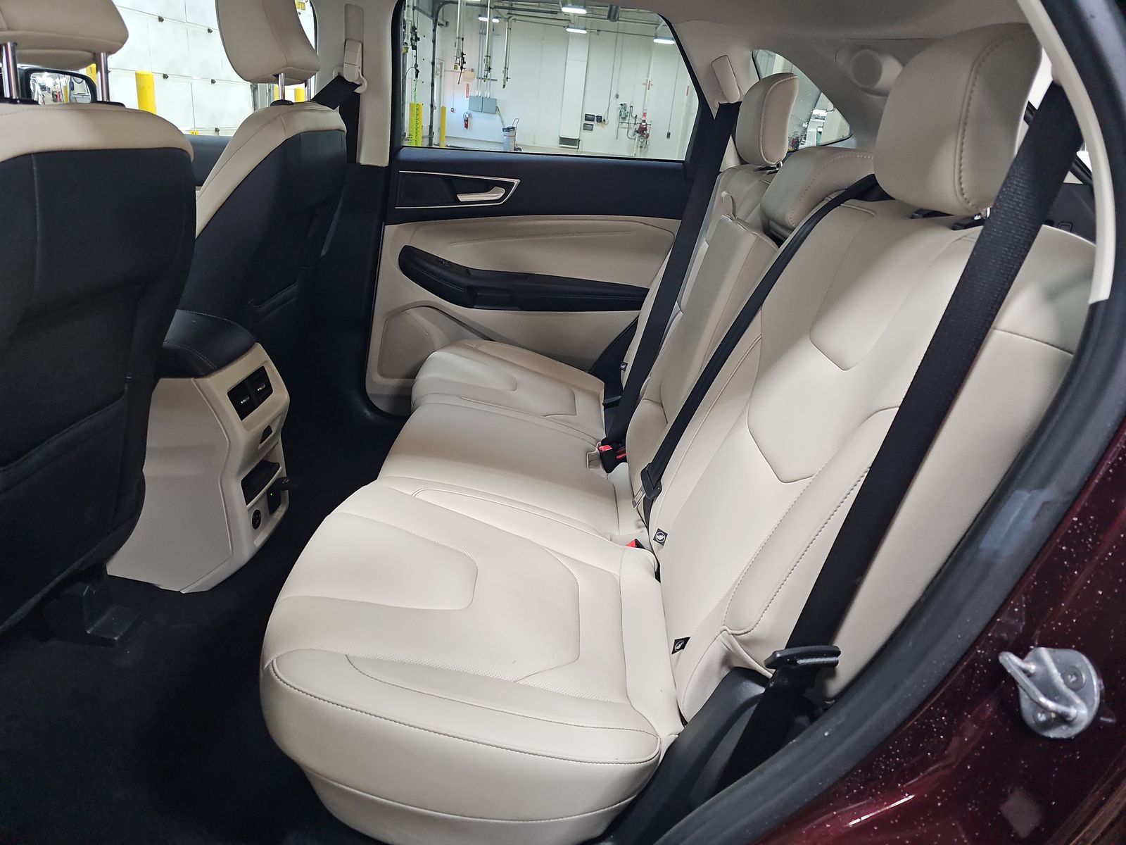 2022 Ford Edge Titanium AWD