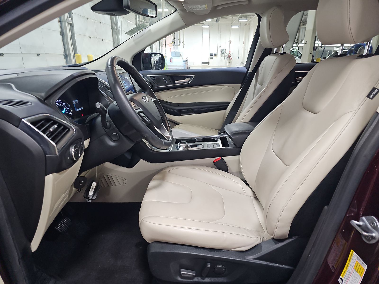2022 Ford Edge Titanium AWD
