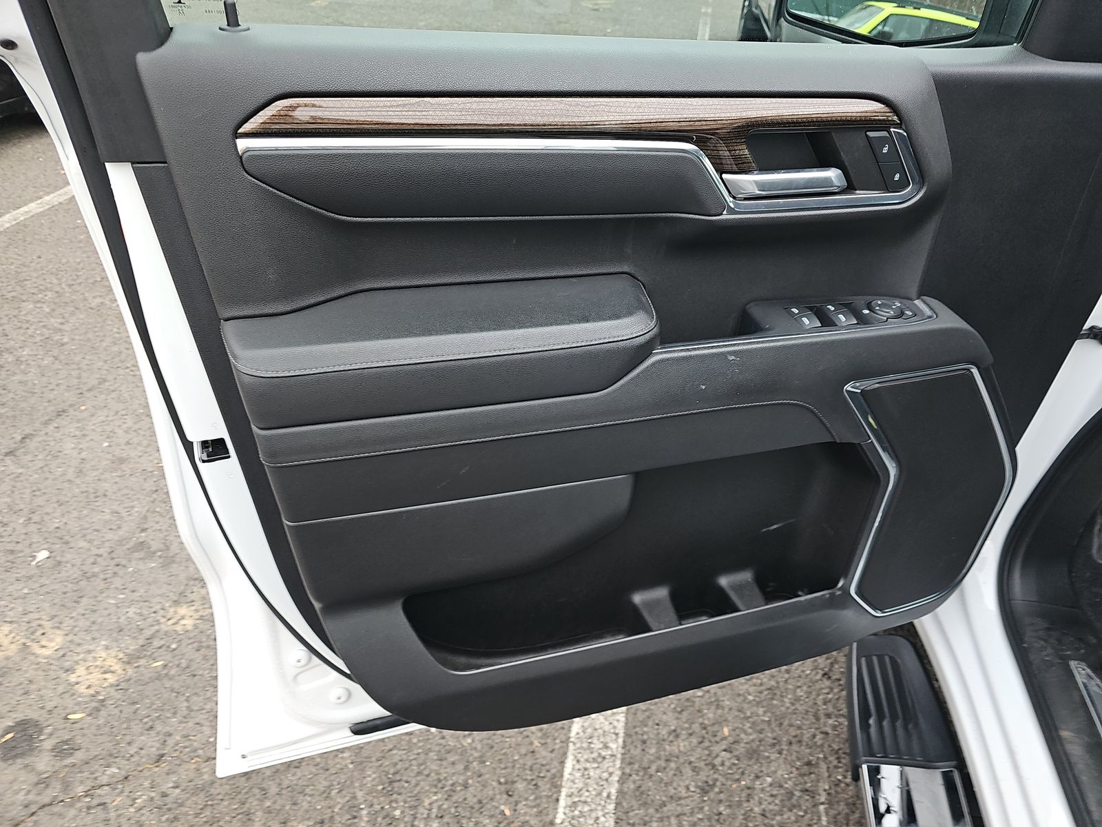 2023 Chevrolet Silverado 1500 LT AWD