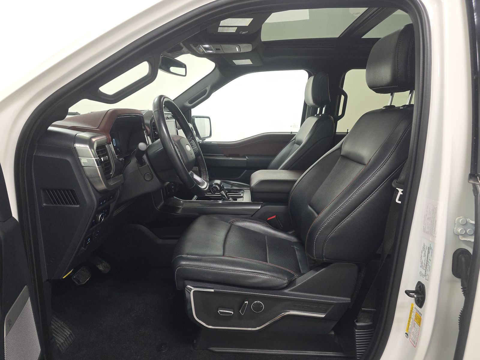 2023 Ford F-150 Lariat AWD