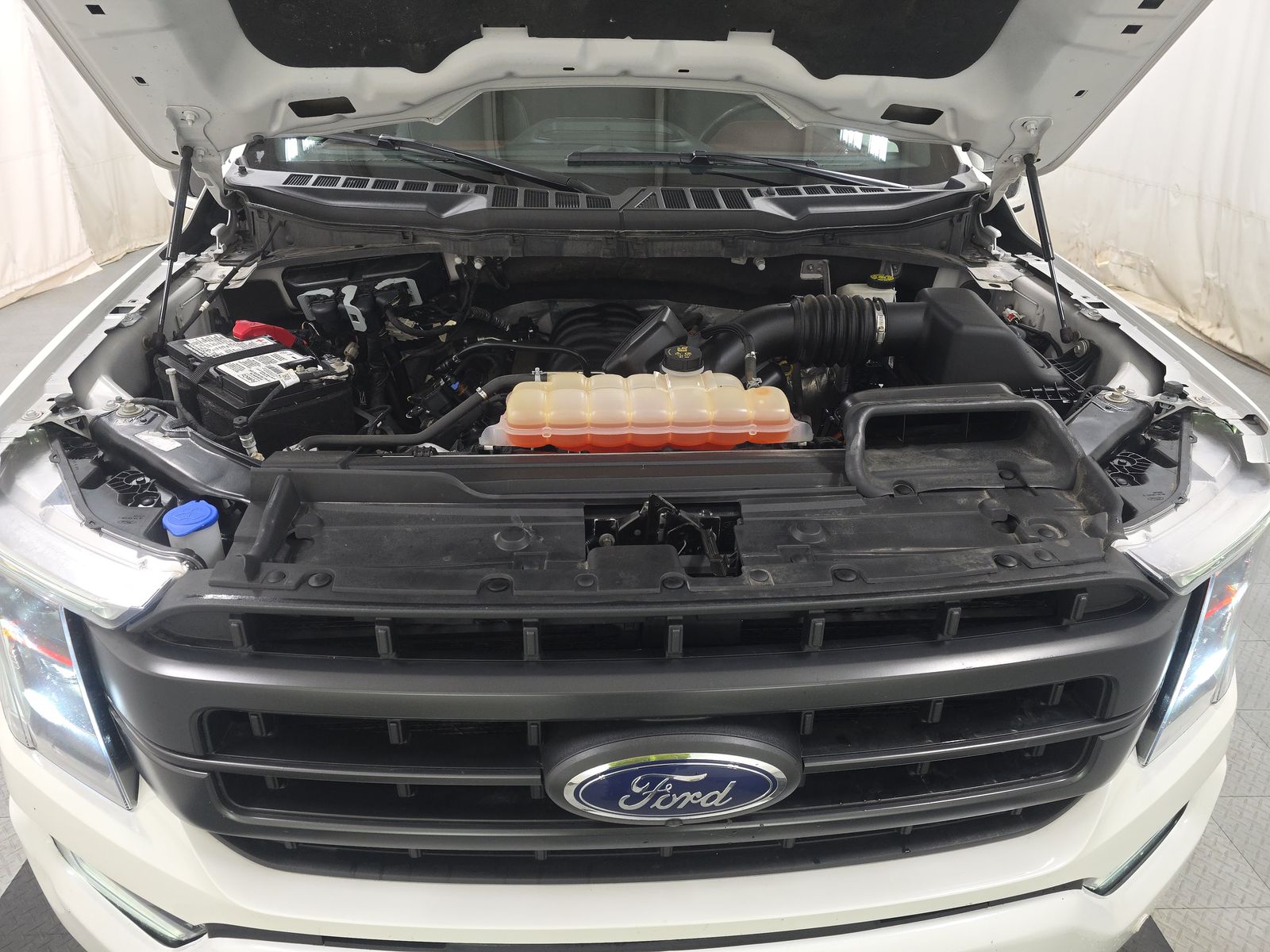 2023 Ford F-150 Lariat AWD