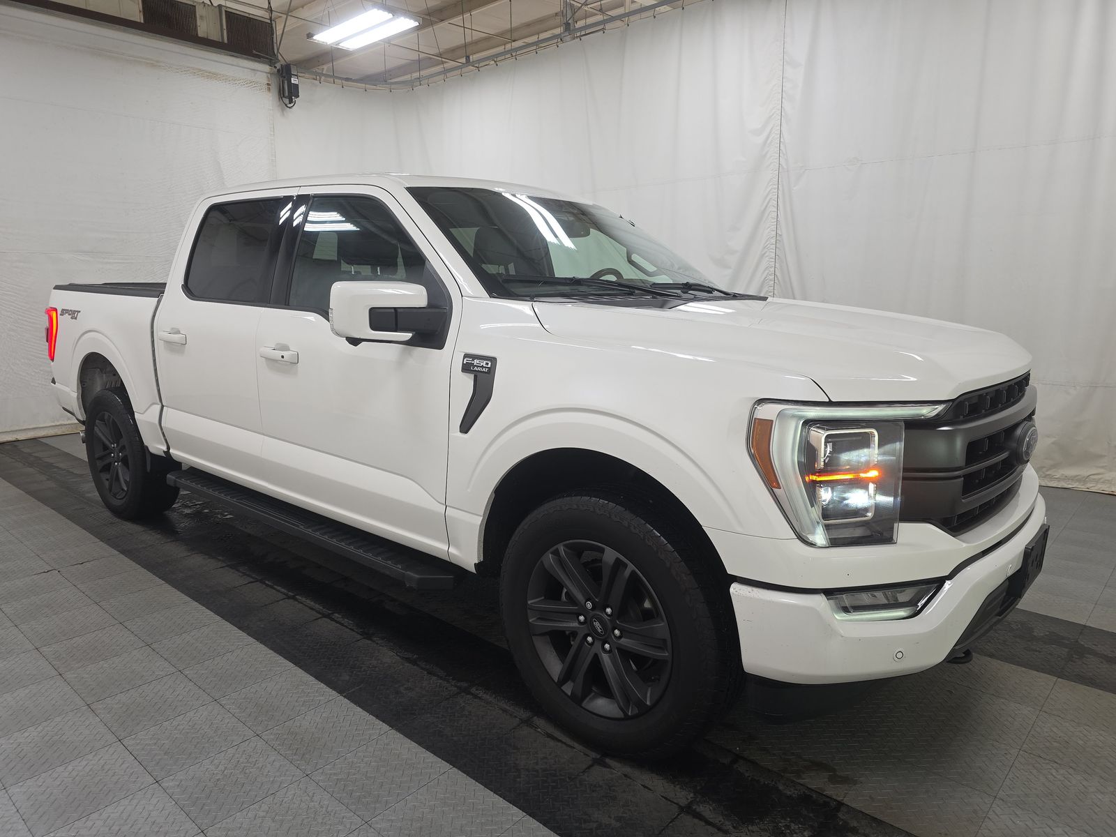 2023 Ford F-150 Lariat AWD