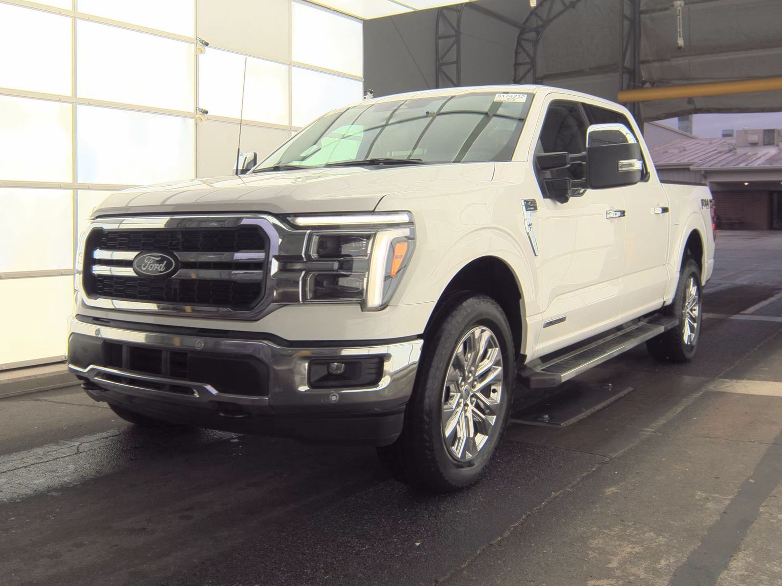 2025 Ford F-150 Hybrid Lariat AWD