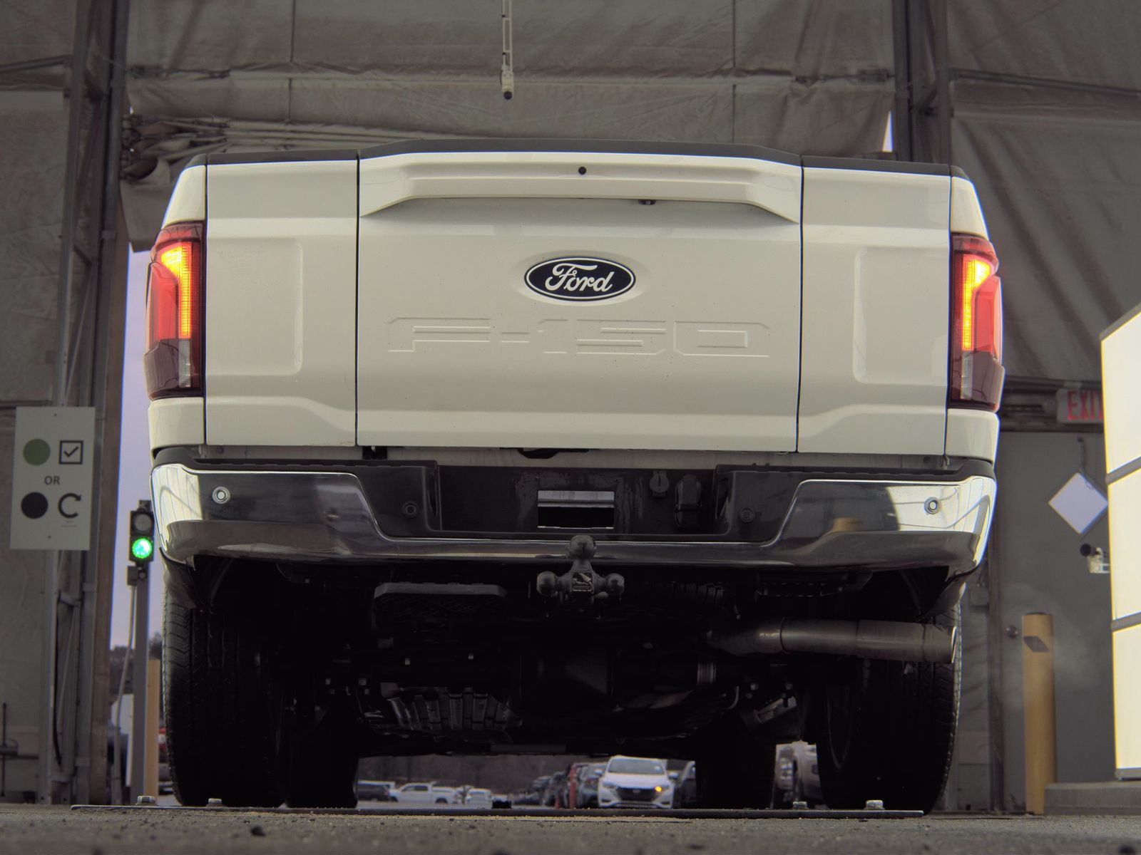 2025 Ford F-150 Hybrid Lariat AWD