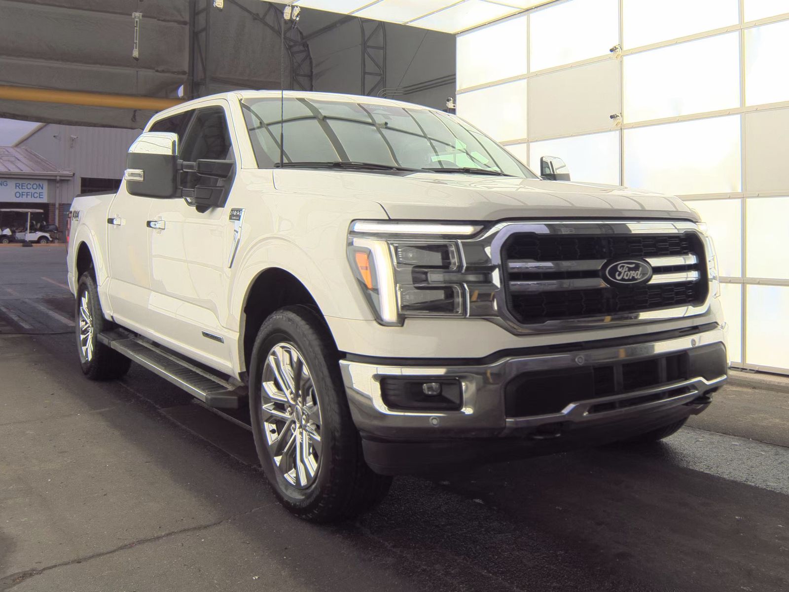 2025 Ford F-150 Hybrid Lariat AWD