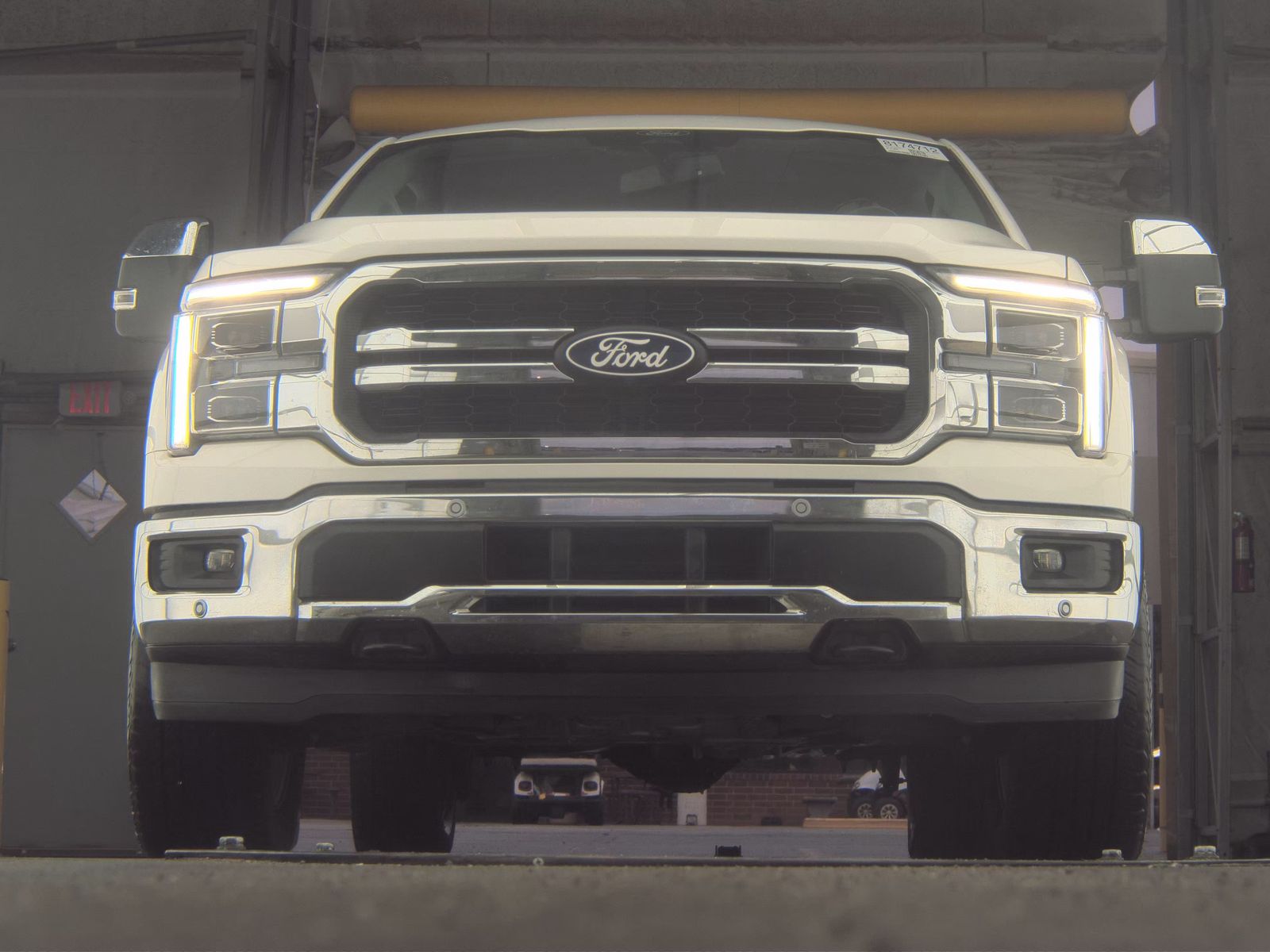 2025 Ford F-150 Hybrid Lariat AWD