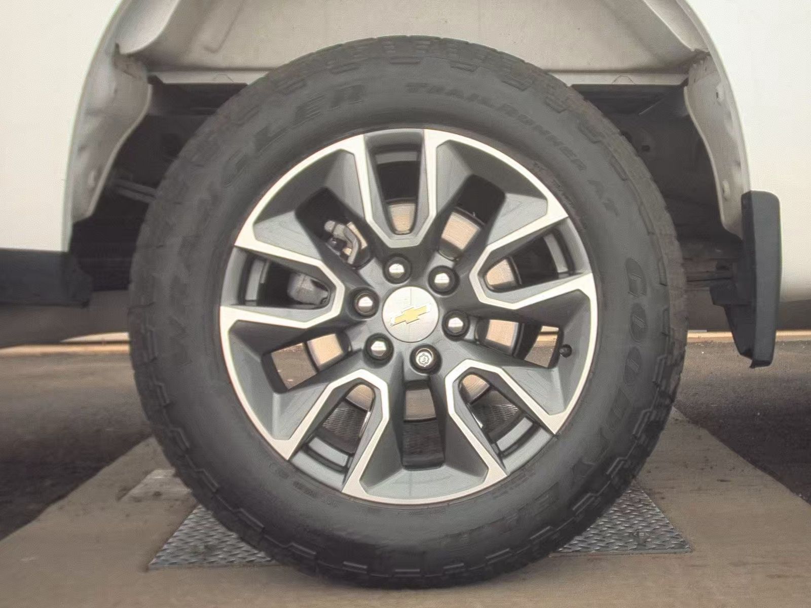 2023 Chevrolet Silverado 1500 LT AWD