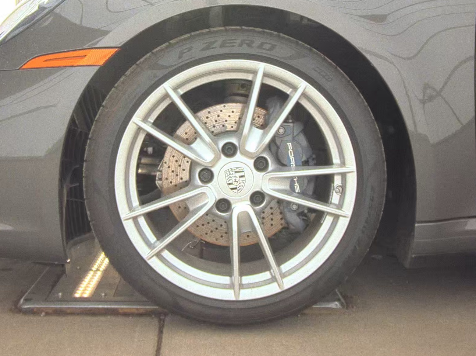 2024 Porsche 911 Carrera RWD