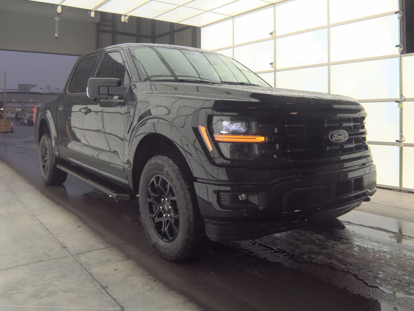 2024 Ford F-150 Hybrid XLT AWD