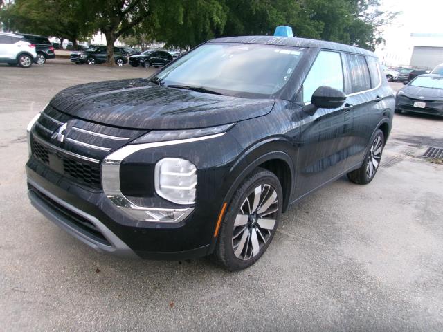 2025 Mitsubishi Outlander SE FWD