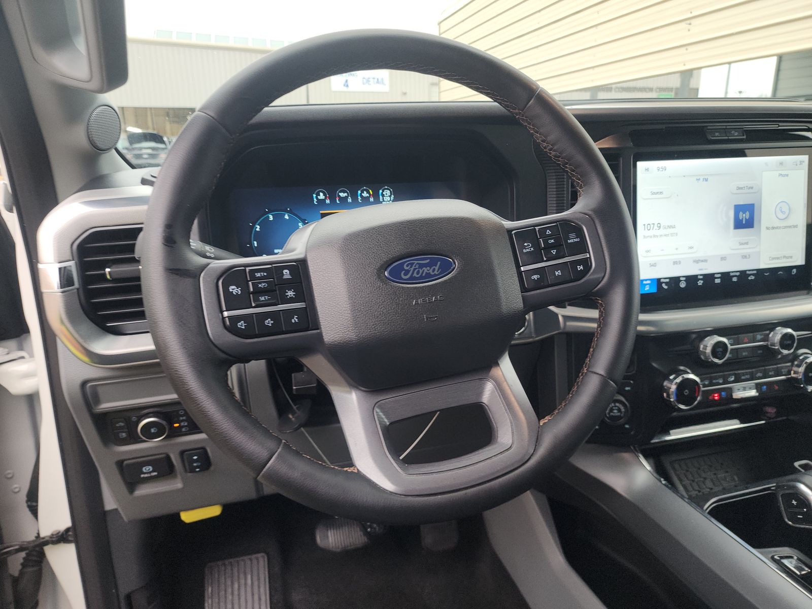 2025 Ford F-150 Hybrid Lariat AWD