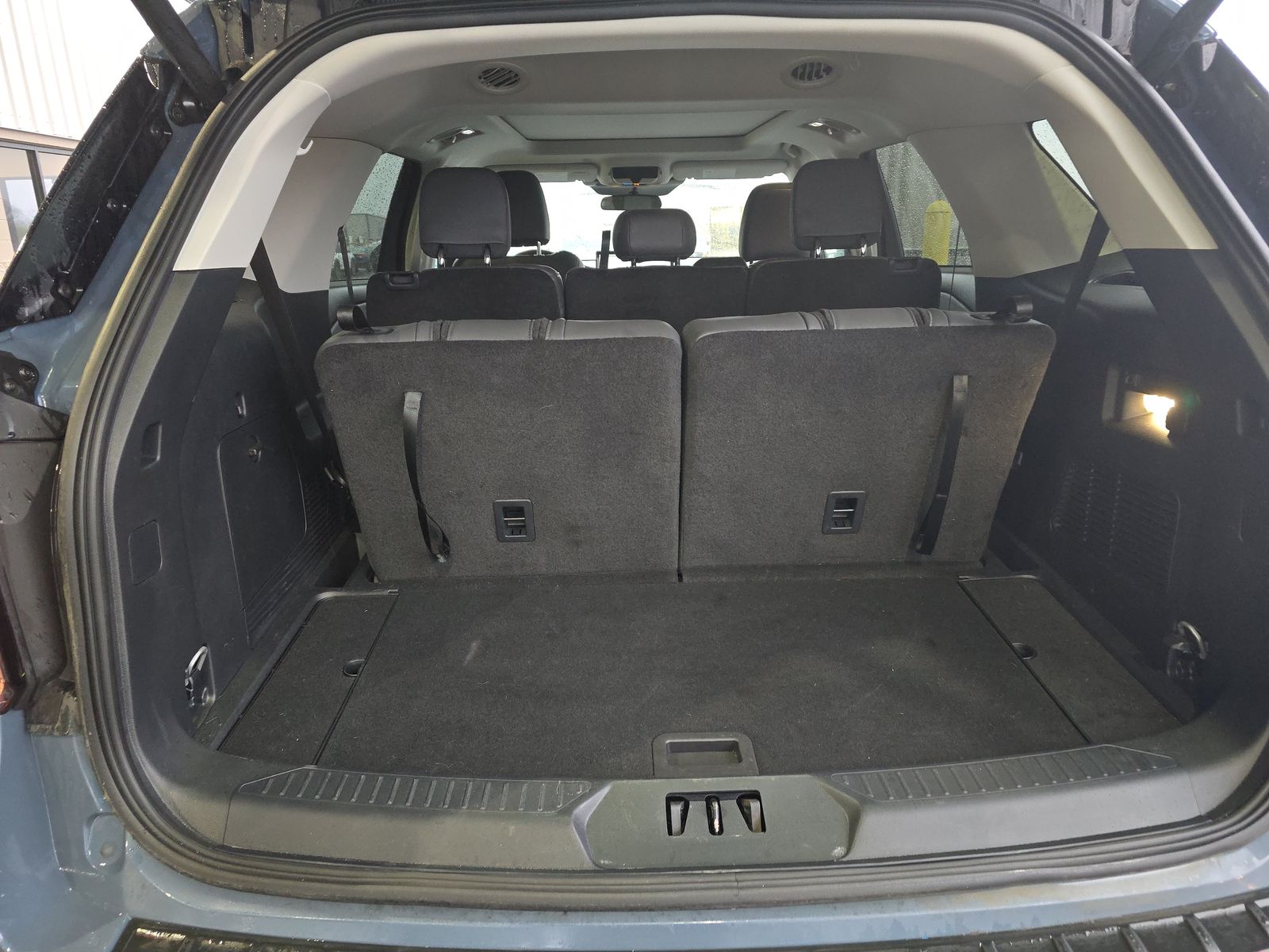 2025 Ford Explorer Active AWD