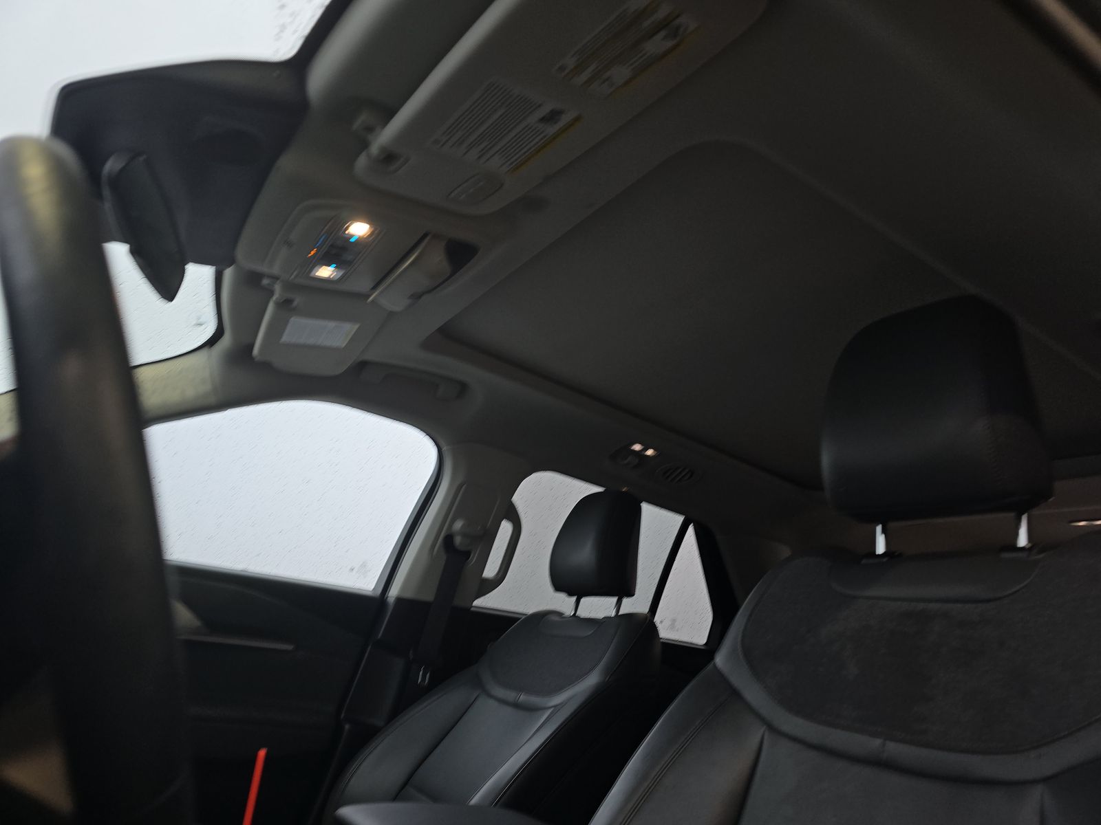 2025 Ford Explorer Active AWD