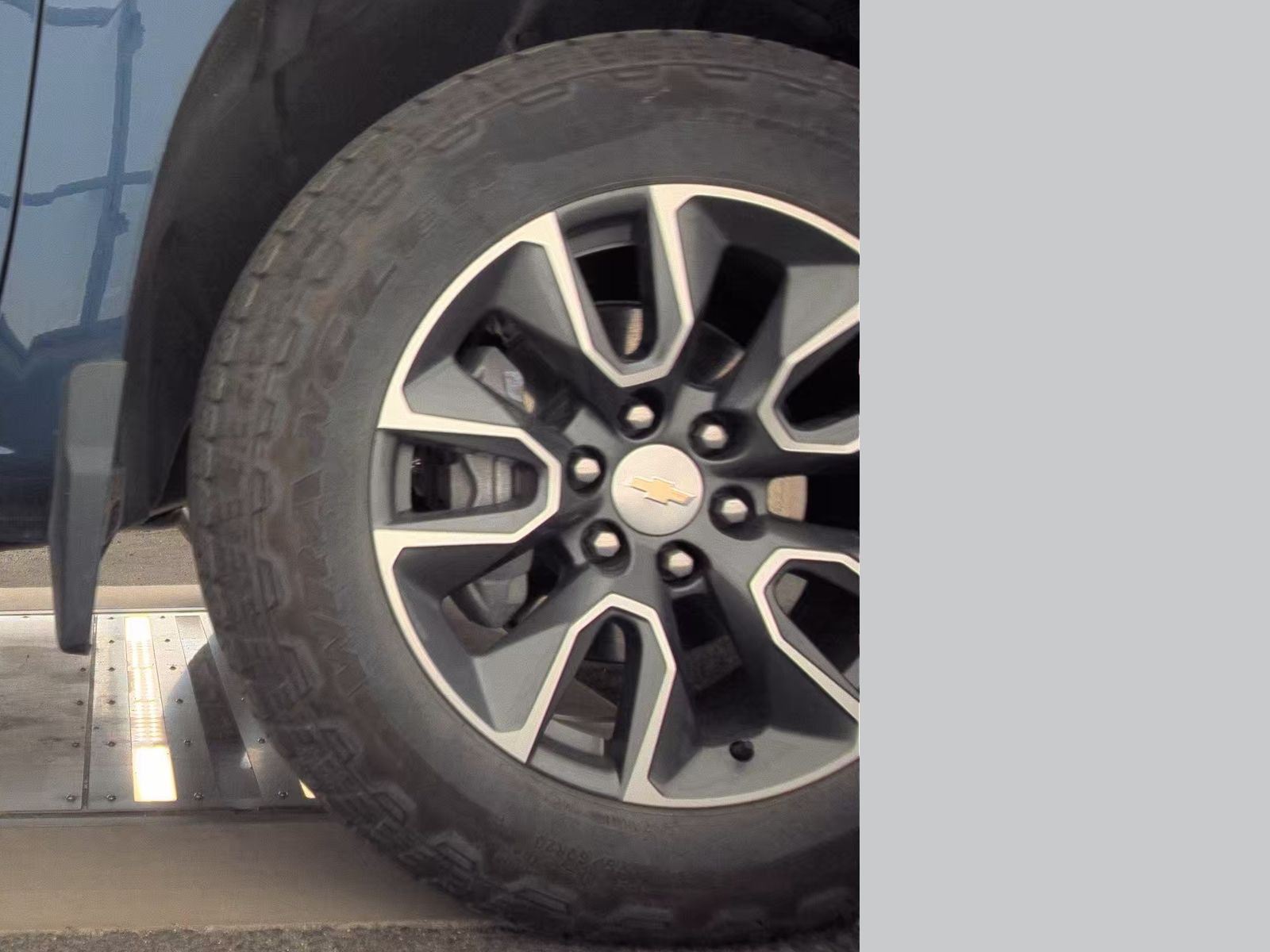 2023 Chevrolet Silverado 1500 LT AWD