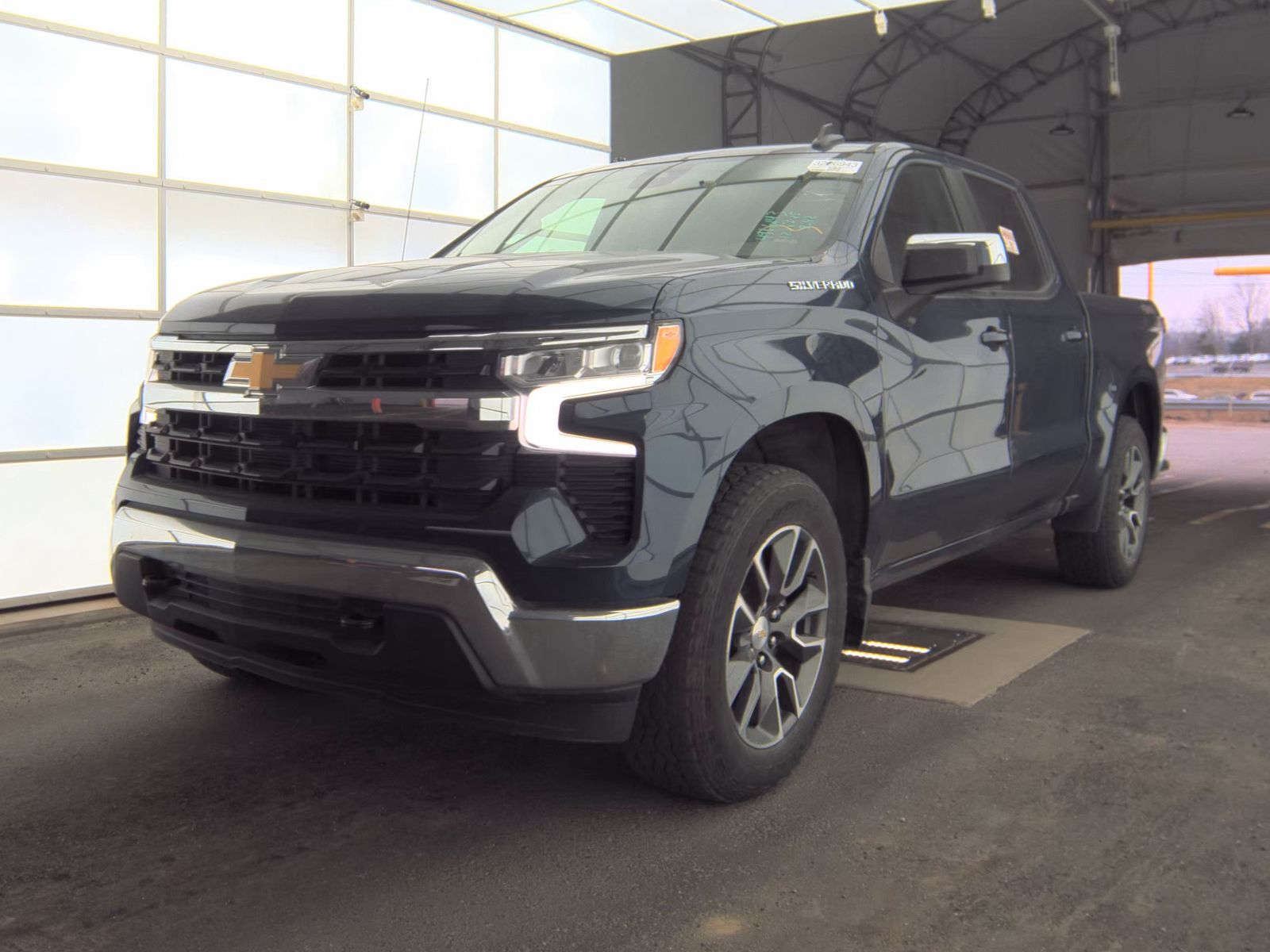2023 Chevrolet Silverado 1500 LT AWD