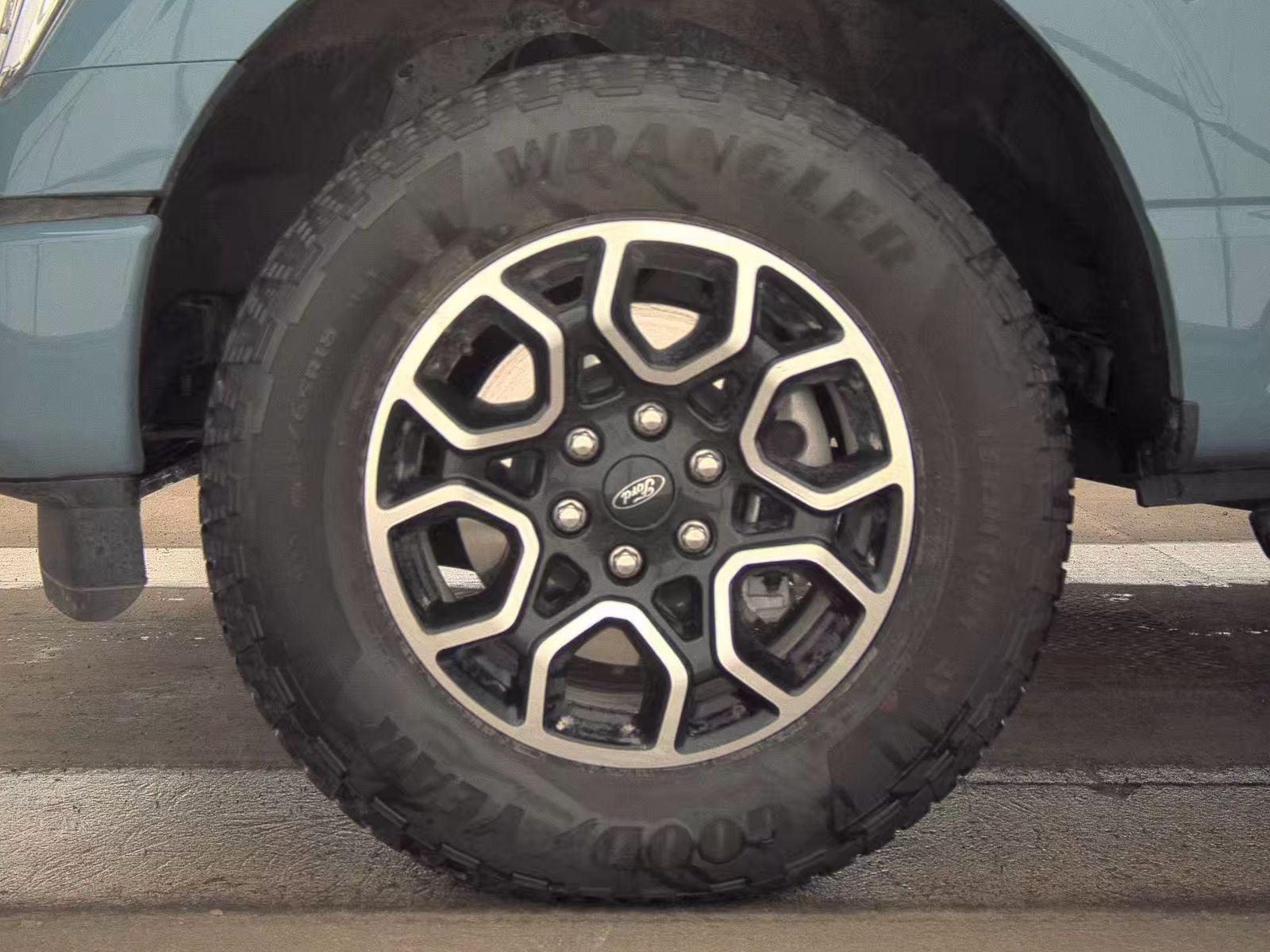 2023 Ford F-150 XLT AWD