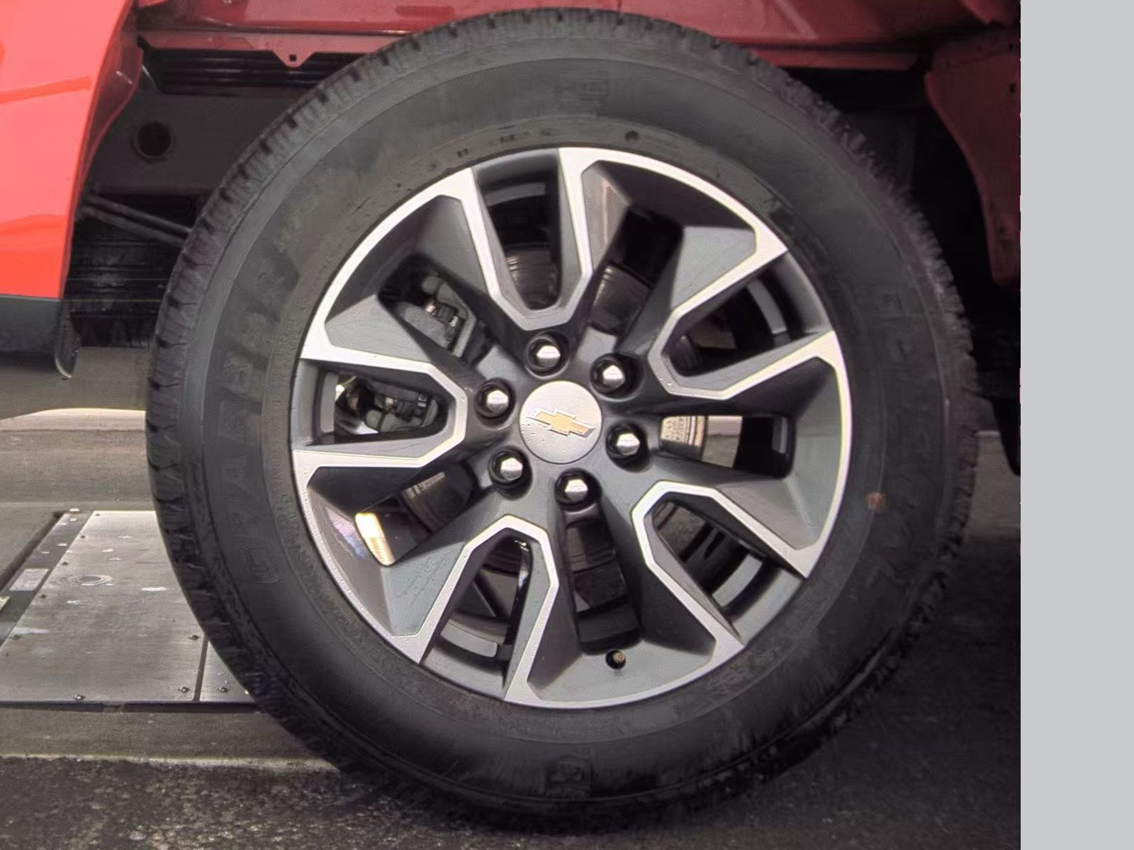 2024 Chevrolet Silverado 1500 LT AWD