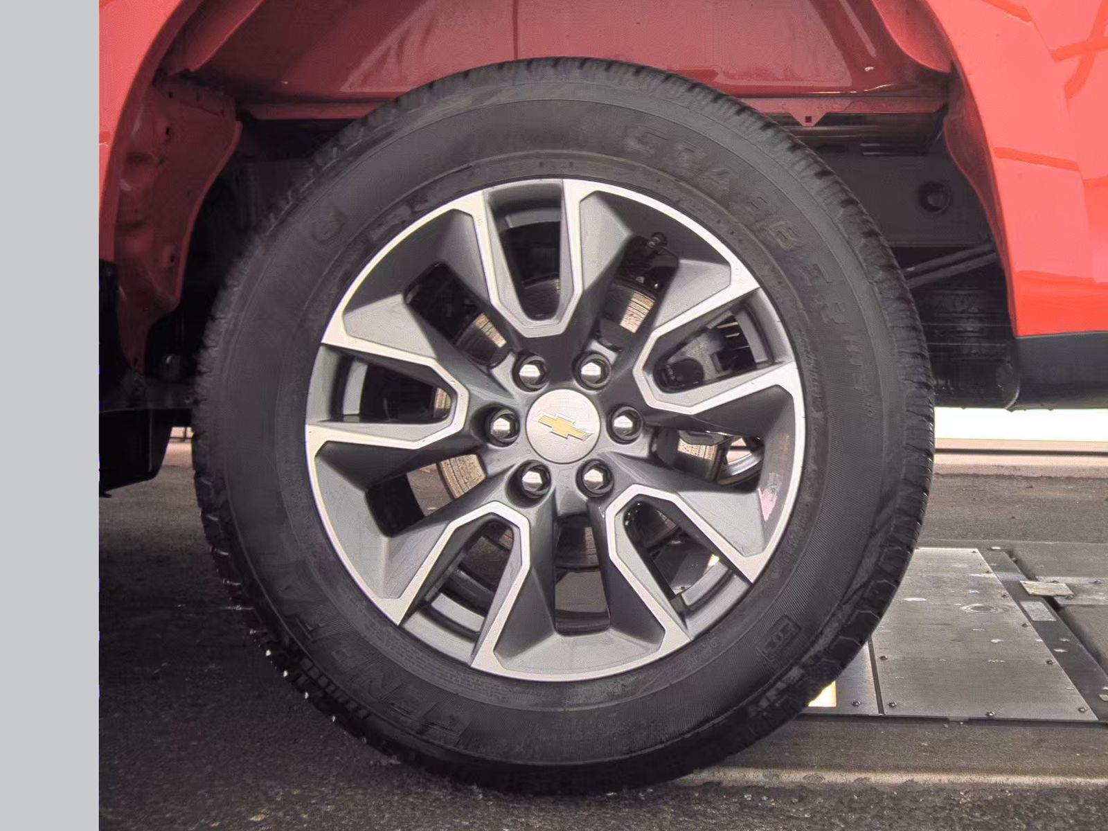 2024 Chevrolet Silverado 1500 LT AWD