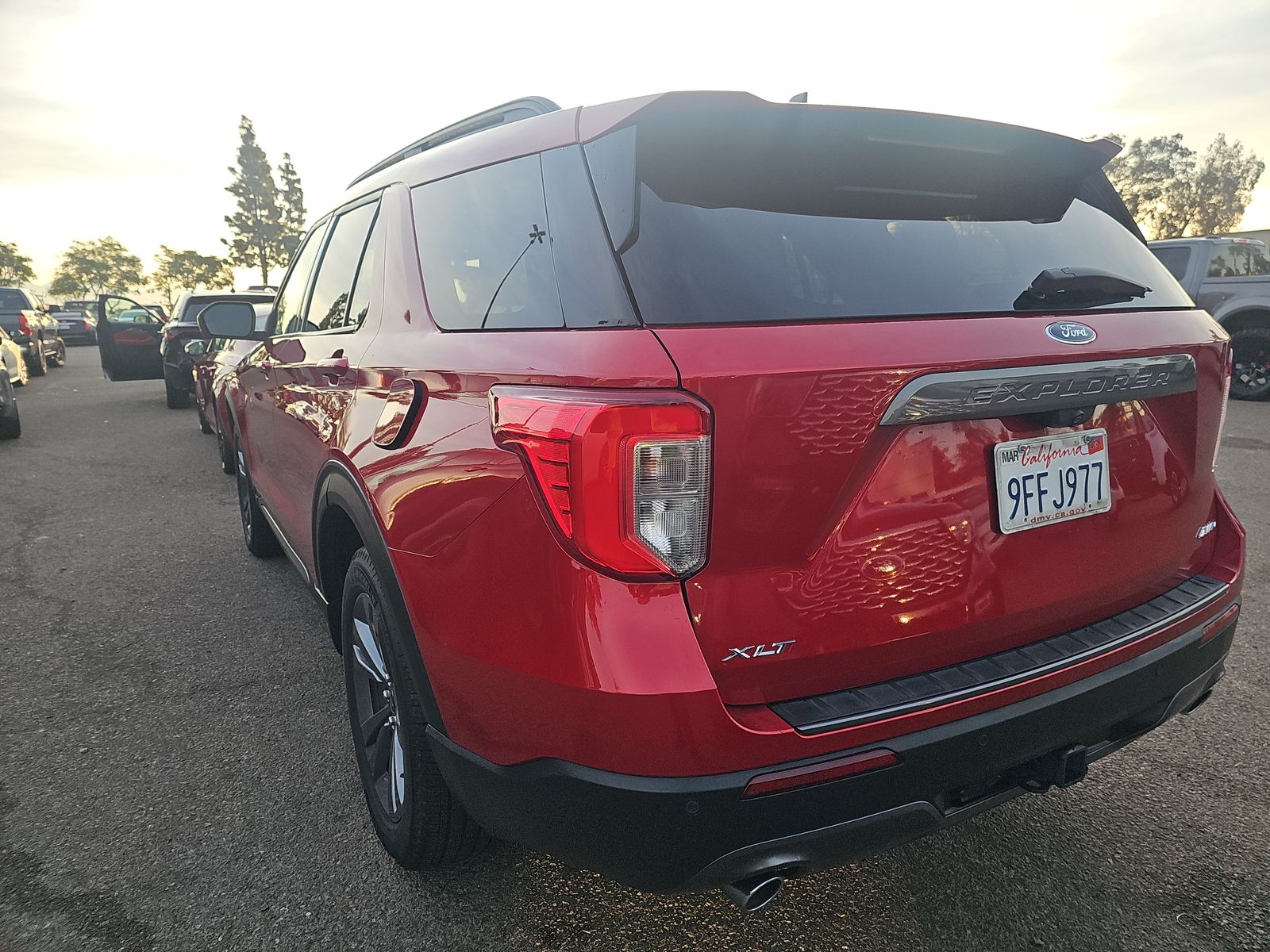 2023 Ford Explorer XLT AWD