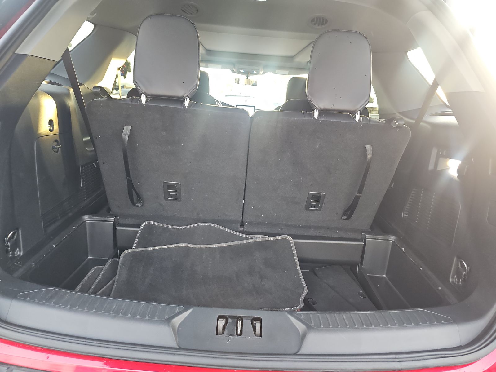 2023 Ford Explorer XLT AWD