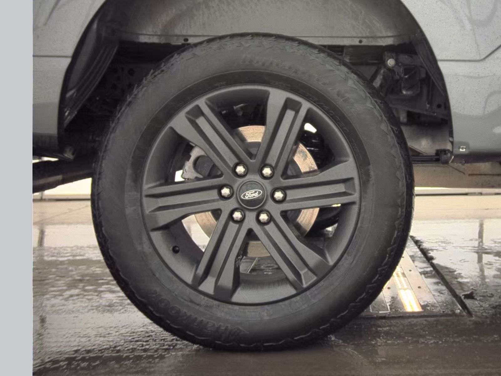 2023 Ford F-150 Hybrid Lariat AWD