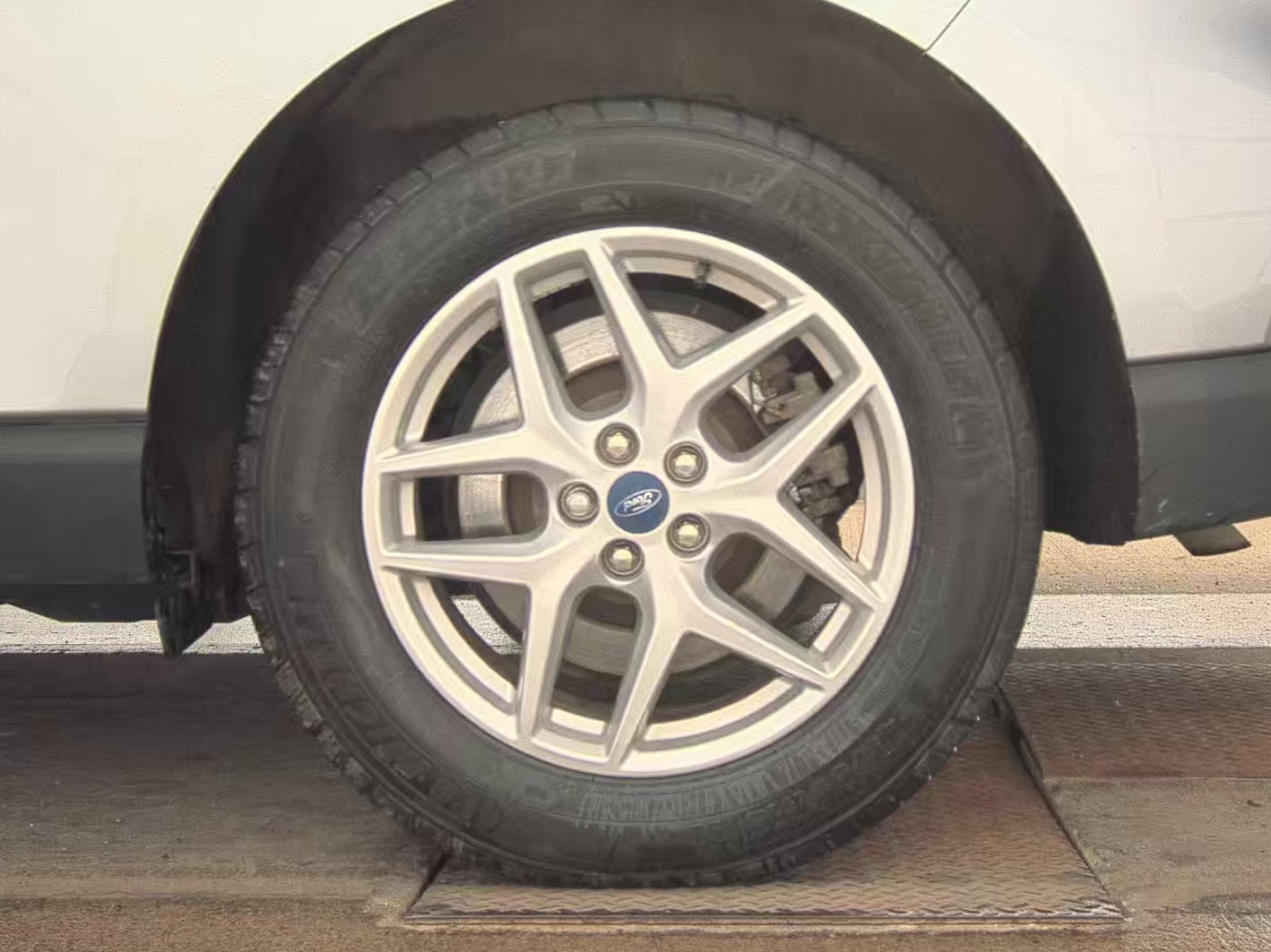 2022 Ford Edge SEL AWD