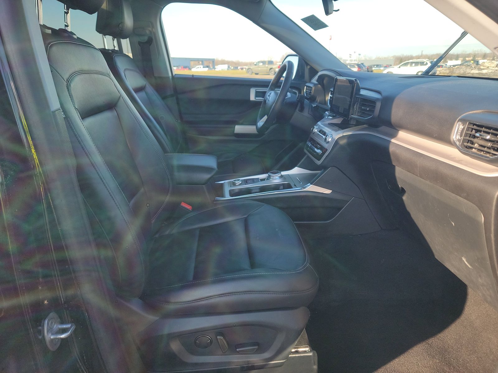 2023 Ford Explorer XLT AWD