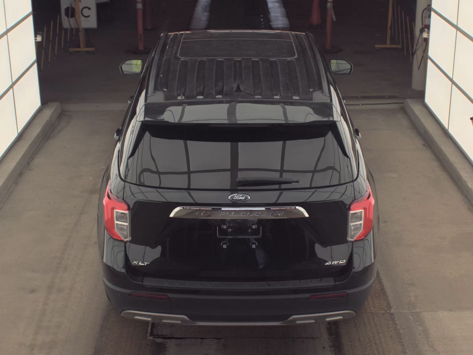 2023 Ford Explorer XLT AWD