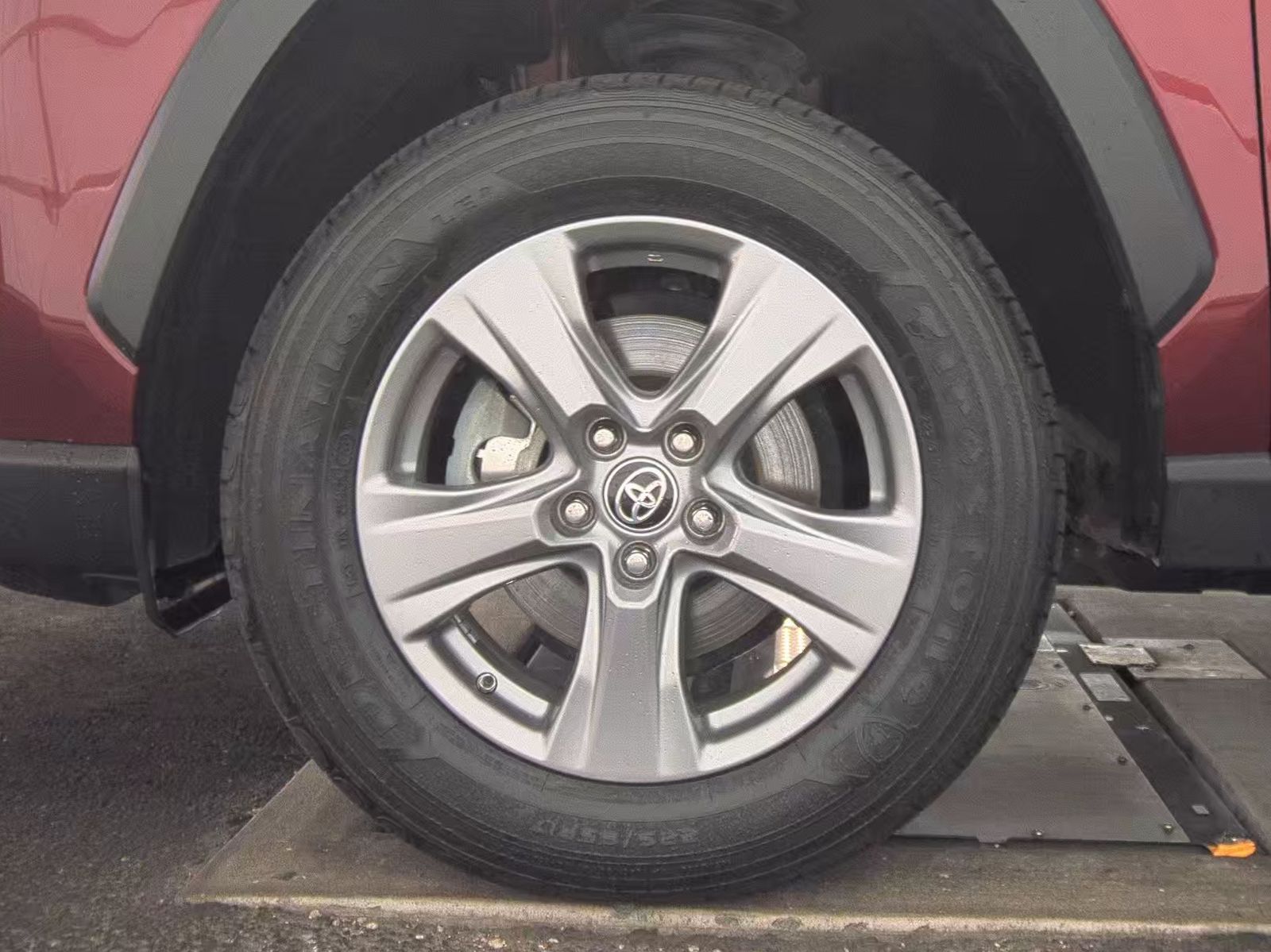 2024 Toyota RAV4 Hybrid LE AWD