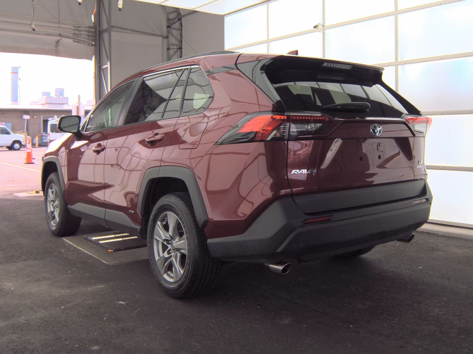 2024 Toyota RAV4 Hybrid LE AWD