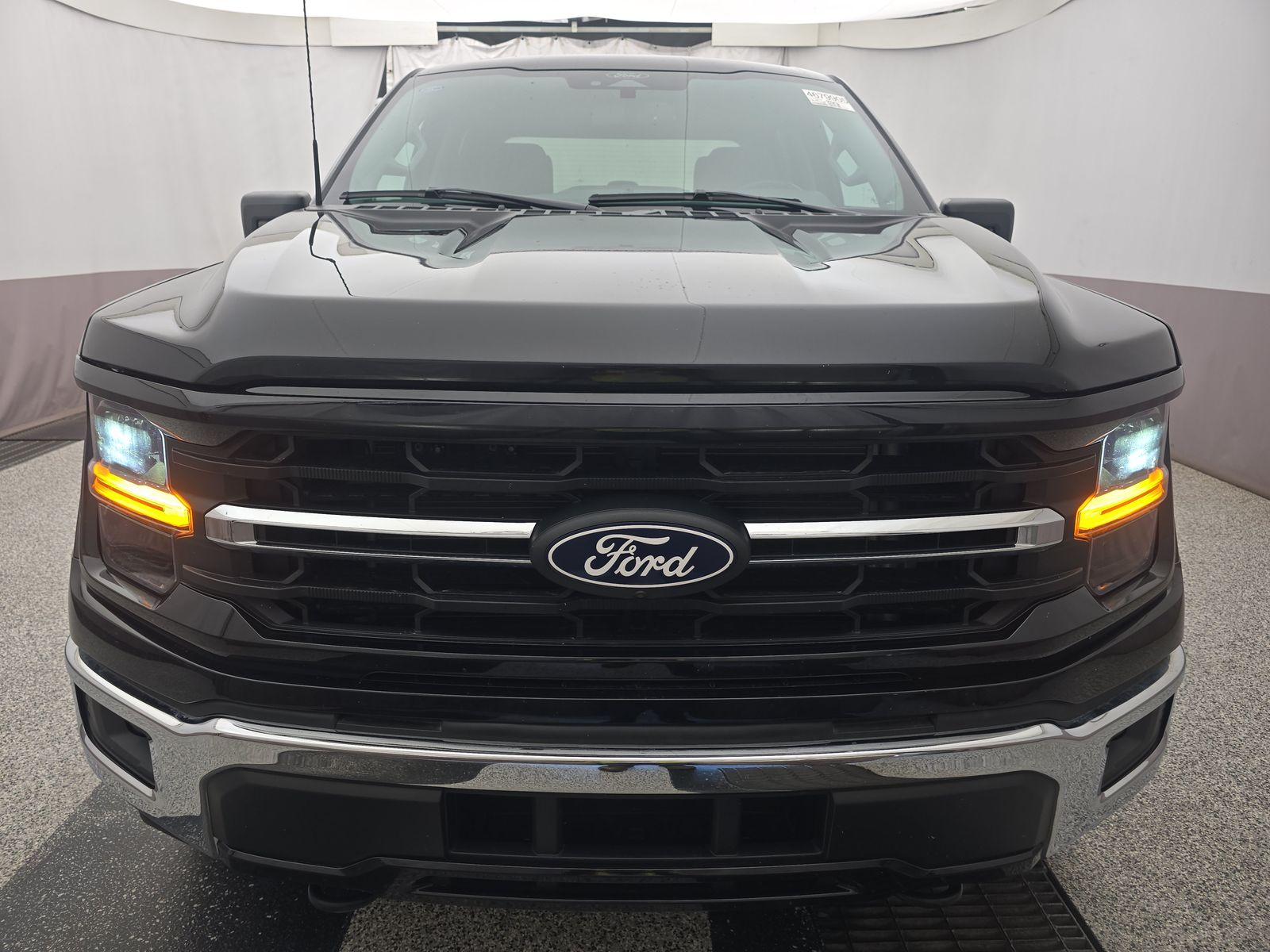2024 Ford F-150 XLT AWD